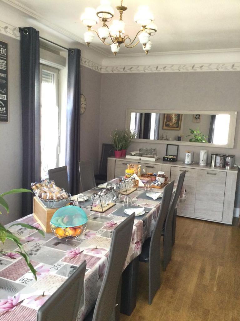 Apartamento Couleur Framboise Longwy Exterior foto