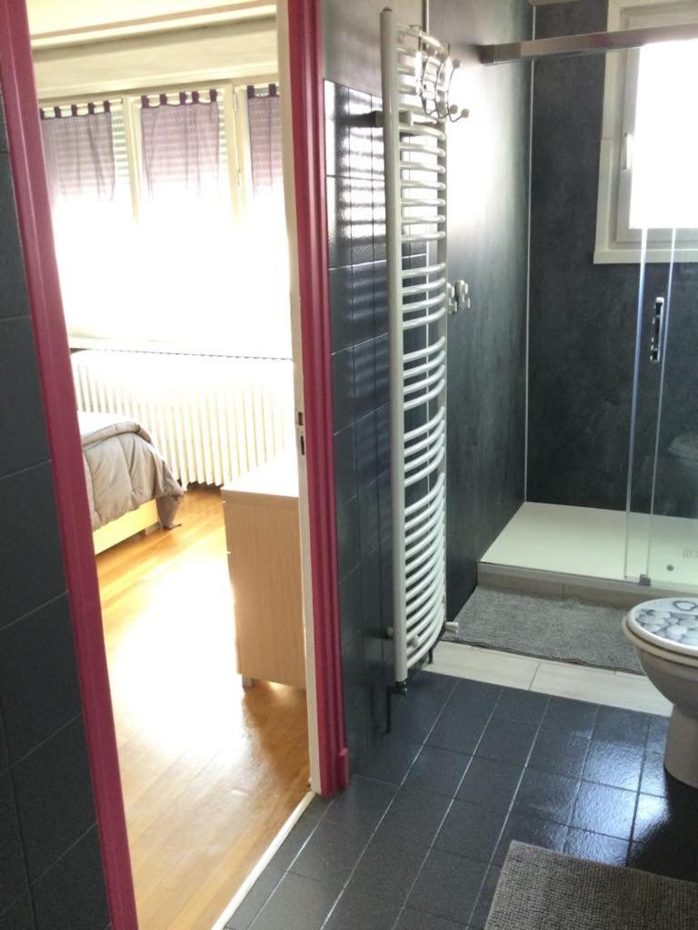 Apartamento Couleur Framboise Longwy Exterior foto